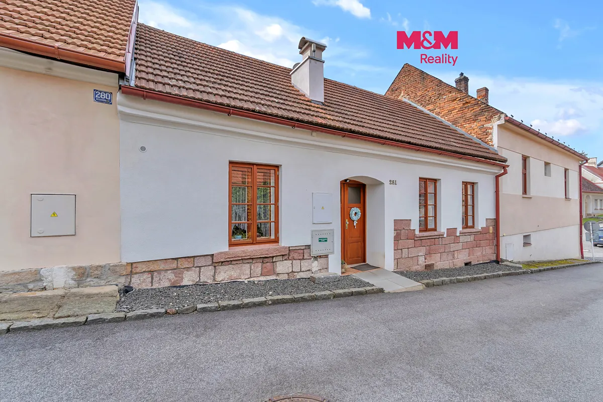 Prodej rodinného domu 147 m², pozemek 144 m²